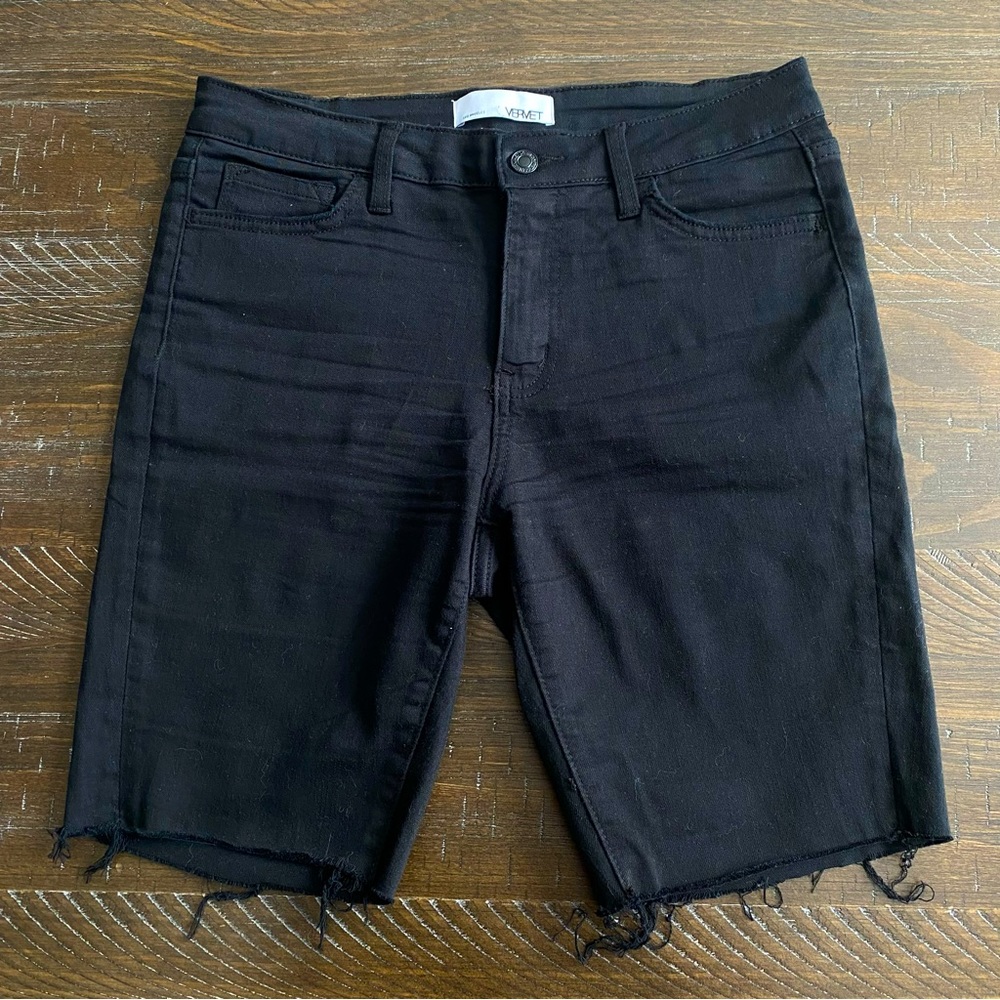 Vervet Black Shorts
